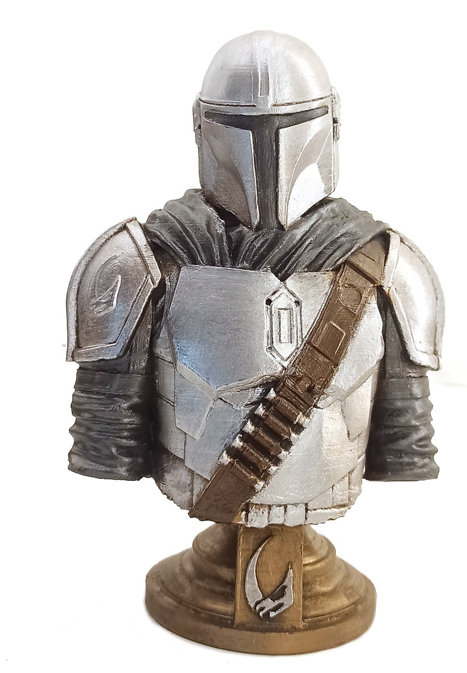 Mandalorian%20Bust%20Small%20150