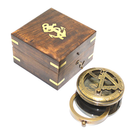 Brass%20Compass%20in%20Wooden%20Box%2016035