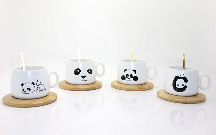 Panda%20Model%20Mug%20with%20Spoon%206aly1217