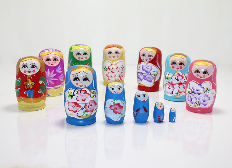 Wooden%20Matryoshka%20Set%20of%205%206Aly373