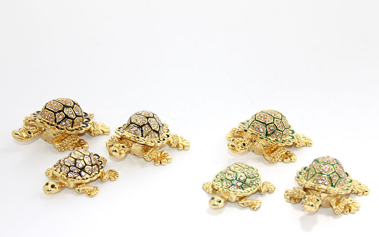 Swaroski%20Stone%203-Piece%20Turtle%20Alk1916