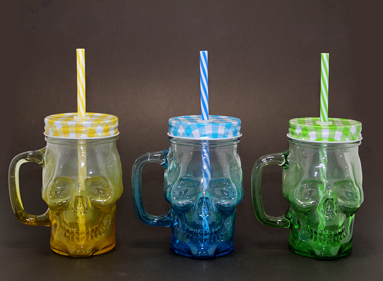 Single%20Glass%20Skull%20Mug%20with%20Straw