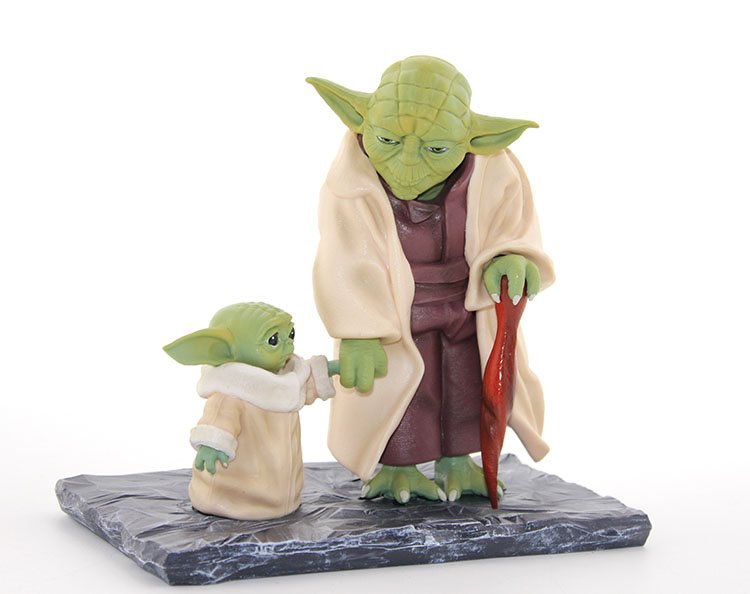 Baby%20Yoda%20Figure%202%20Piece%20Alk2400