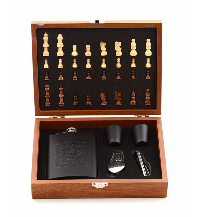 Chess%20Flask%20Set%20Jack%20Daniels%20Set%20ALK49