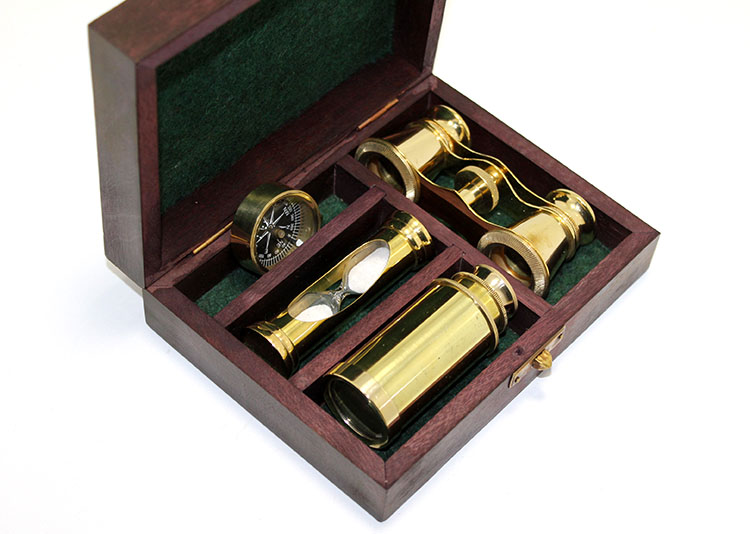 Wooden%20Boxed%20Binoculars%20Hourglass%20Compass%20Set%20KSK92