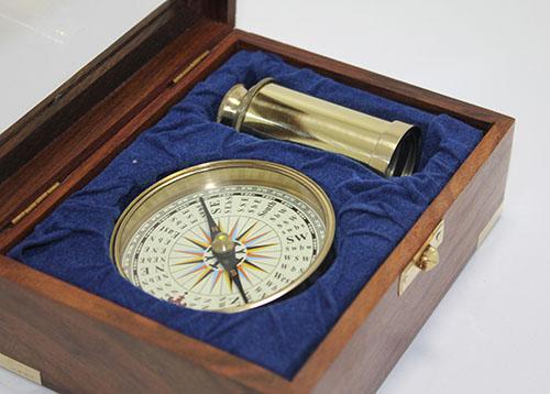 Wooden Boxed Binoculars and Compass Set 3928