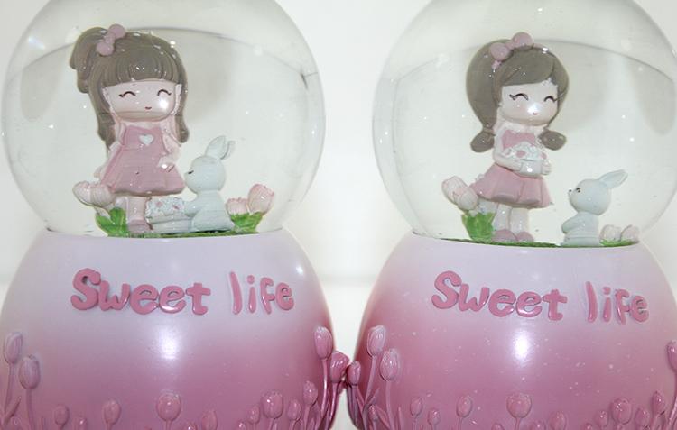 Snow Globe Light Music Globe 13 Cm ALK282