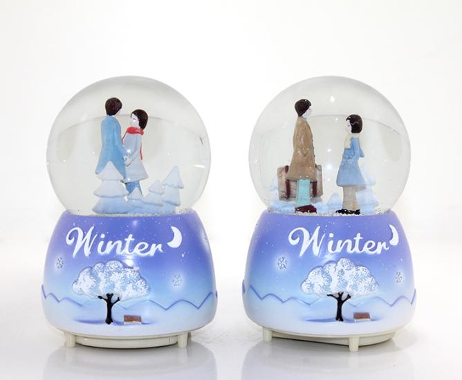 Snow Globe Light Music Globe 13 Cm ALK288