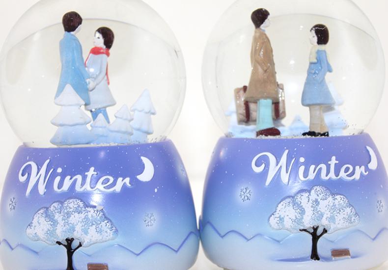 Snow Globe Light Music Globe 13 Cm ALK288