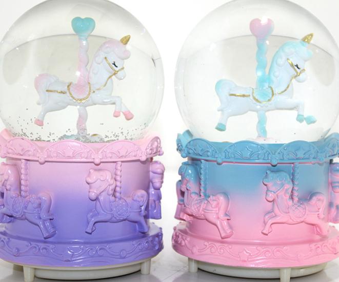 Snow Globe Light Music Globe 13 Cm ALK292