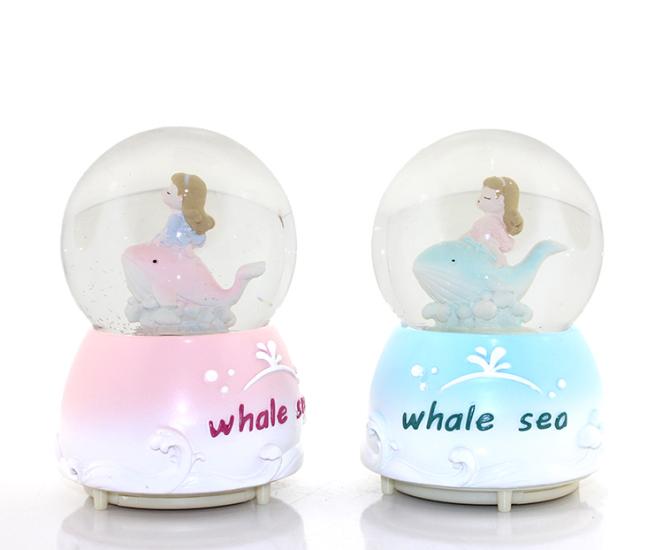 Snow Globe Light Music Globe 13 Cm ALK296