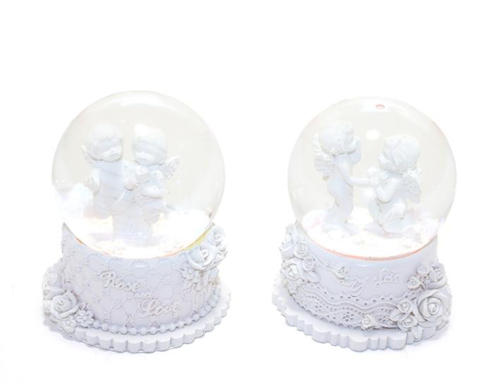 Small Snow Globe with Lights ALK319