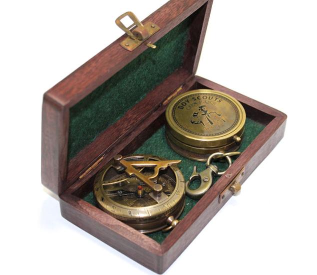 Wooden Boxed Double Brass Compass KSK111