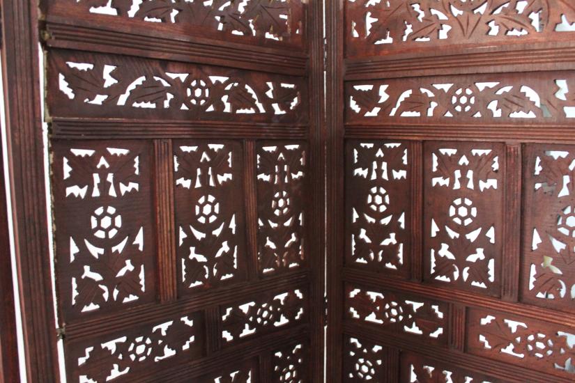 Wooden Mahogany Color Hand Carved Folding Screen NO:A